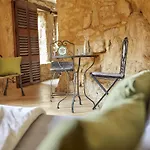 Domaine De Cantegrel - De Charme Et Troglodyte En Perigord Витрак