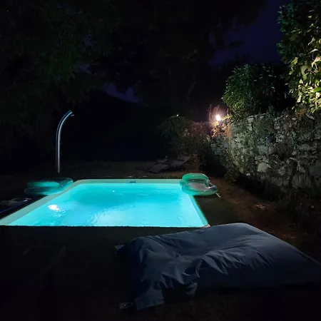 別荘 Domaine De Cantegrel - De Charme Et Troglodyte En Perigord *